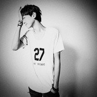 欧美头像女生简约清新