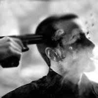 动漫里有拿枪的女生头像