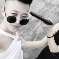 拿枪打自己动态头像