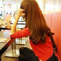 微信字头像女生背影长发披肩 微信字头像女生背影长发披肩