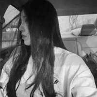 盘头发靠墙侧脸女生微信。