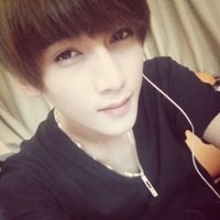 微信侧脸男生背影头像