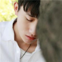 动漫高冷侧脸男生头像