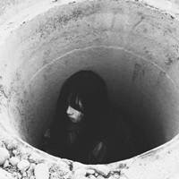 微信头像女生黑白霸气带字超拽头像