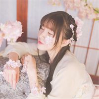 森复古风女生格头像