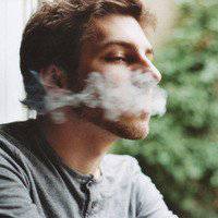 微信头像卡通抽烟男生头像帅气图片