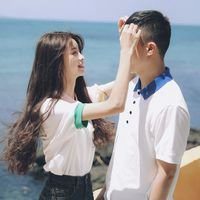 白底手绘可爱情侣头像