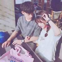 女生动漫可爱情侣头像小清新