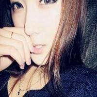 气质女生半身头像