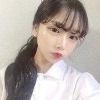 气质女生微信头像带字图片