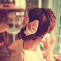 气质女生头像背影带字图片