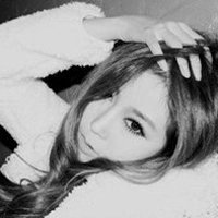 气质女生卡通头像短发