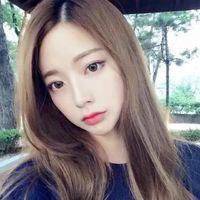 微信头像气质女生短发