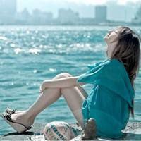 2018黑白头像气质女生