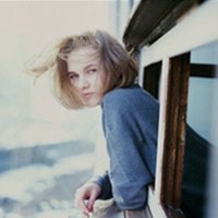 气质女生侧面头像