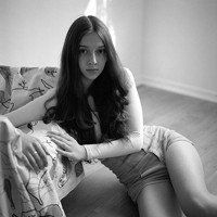 头像唯美有气质女生背影