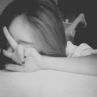 微信头像遮脸气质女生