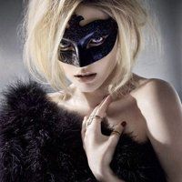 简单气质女生卡通头像