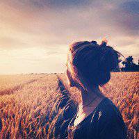 微信头像高冷气质女生 微信头像高冷气质女生