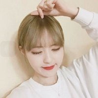 头像简单气质女生动漫图片