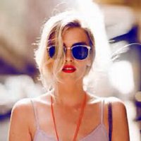 高冷带帽子气质女生头像