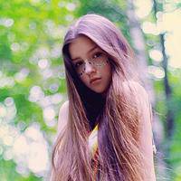 头像气质女生手绘头像背影图片 头像气质女生手绘头像背影图片