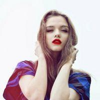 气质女生动漫情侣头像