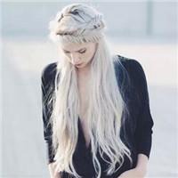 简单气质女生高冷头像