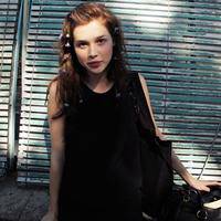 2018头像欧美风格高傲气质女生