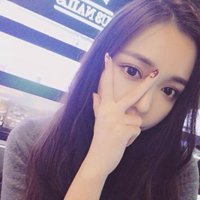 气质女生侧面手绘头像