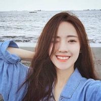 拍照遮脸头像气质女生