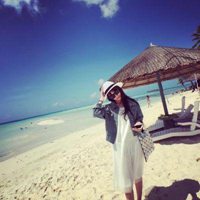 简单高冷气质女生头像