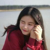 气质女生玩网头像