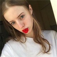 头像短发气质女生凌乱