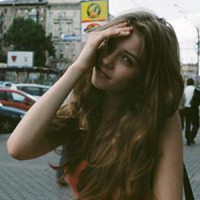 卷发气质女生头像