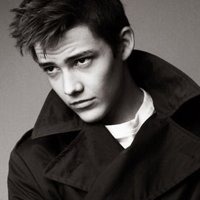 不露脸黑白气质男生 不露脸黑白气质男生