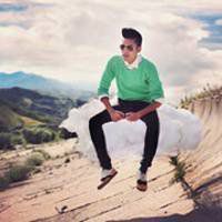 气质男生健身微信头像