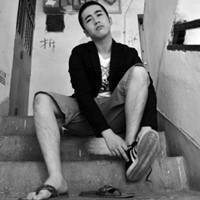 气质男生高冷神头像插画