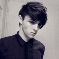 微信简单气质男生头像