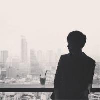 气质男生卡通头像背影头像