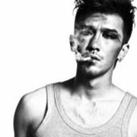 清晰气质男生头像