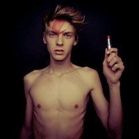 复古气质男生头像欧美