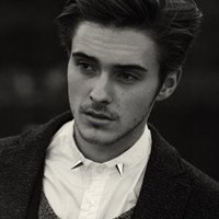 简单唯美气质男生头像 简单唯美气质男生头像