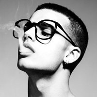 气质男生纹身头像高清