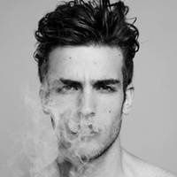 气质男生纹身头像高清图片