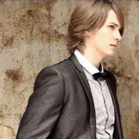 气质男生潮头像