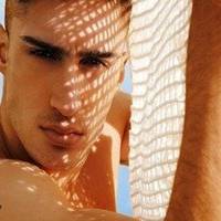 文学气质男生头像