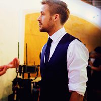 摄影师头像气质男生