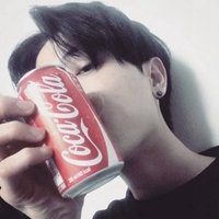 气质男生雪茄头像