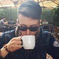 气质男生玩网头像